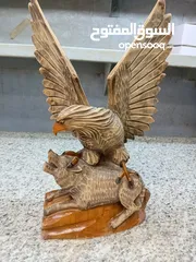  1 تحفة فنية شرقيه مصنوعة من الخشب شغل يدوي ..