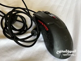  4 لوحة مفاتيح للألعاب و ماوس للألعاب اصليين 100/100 تفقدوا الوصف