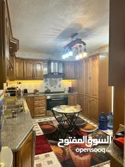  16 شقة في طبربور ابو عليا  بسعر حررق مع ترس 200 متر