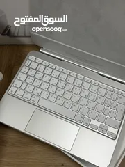  2 MagicKeyboard M4 11-inch