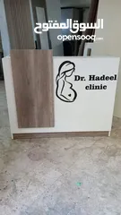  6 كاونتر استقبال مميز / ريسبشن مع لوغو من تصميمك فقط 85د شامل التوصيل والتركيب عمان زرقاء