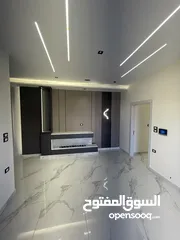  17 شقة طابق ارضي مدخل مستقل للبيع جنوب الراهبات مساحة 165 متر مع حديقة وكراج خاص قرب كلية غرناطه
