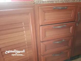  12 شقة نظيفه جدا جدا للبيع في منطقه هادئة المستنده