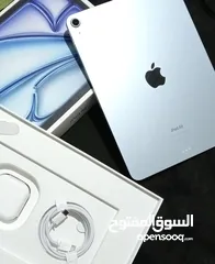  1 "احصل الآن على جهاز iPad Air 11 إنش بسعة تخزين 256GB باللون الأزرق الرائع – تصميم فائق النحافة وخفيف