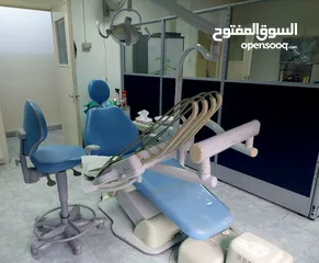  9 عيادة طب الأسنان