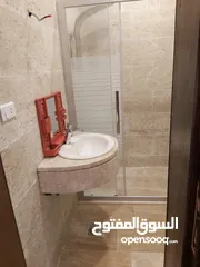  17 شاليه البيع