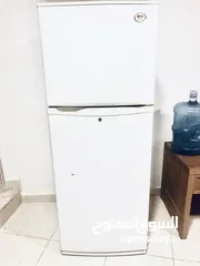  1 ثلاجه LG مستعمل نظيف بسعر مناسب