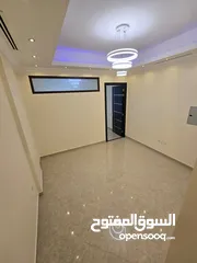 6 شقة غرفة وصالة سوبر ديلوكس للإيجار السنوي في عجمان بالروضة3 خلف مطعم بحر الامارات 32 ألف شهر مجاني