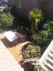 3 للبيع عمارة تجاري طولي في الأشرفية حي الارمن شارع حاتم الطائي بجانب معجنات جوهرة ارمينيا.