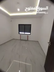  5 خلدا 150م ورف بناء35م وتراس 70م