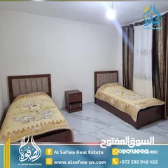  3 شقه مميزة وهادئه مريحه للسكن عين منجد قرب مركز الشرطه