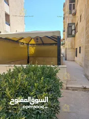  3 شقة سوبر ديلوكس شبة ارضي مع حديقة وترسات واسعة