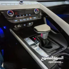  27 2022 HYNDAI ELANTRA HYBRID LIMITED وارد امريكي