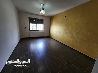  13 شقة للبيع في حي الصحابة - ref : 14578