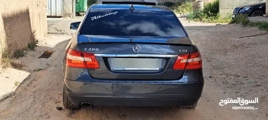 5 مرسيدس E 200 بحالة ممتازة