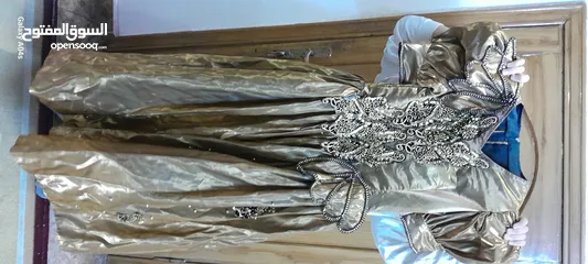  3 فستان سهره للايجار او بيع