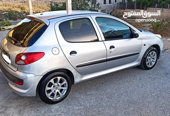  6 بيجو 206+ موديل 2011 جير عادي
