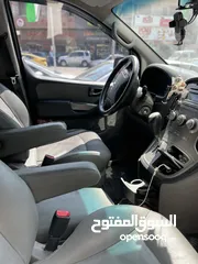  10 باص H1 starex موديل 2012 للبيع