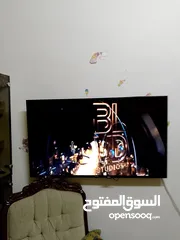  4 شاشه مستعمله للبيع