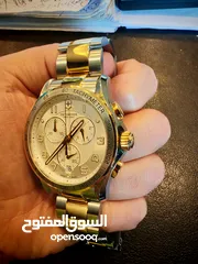  2 ساعه victorinox بحاله الوكاله xl