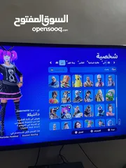  3 حساب فورت نايت فيه 123 من السيزون الرابع للشابتر تو في سكن ايكونك نادر