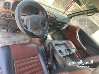 7 باص هونداي H100 2001 مع الرقم