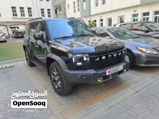  1 جيتور تي 2 اسود 2025 اسود من الخارج والداخل بيج سيارة فخمة وانيقة الاستعمال اليومي و المناسبات