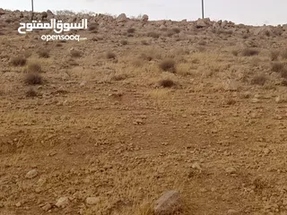  3 قطعة ارض مميزة جدا في ضاحية المدينة