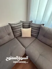  2 بيع طقم كنب   طقم لغرفة الجلوس بحالة جديدة استخدام خفيف