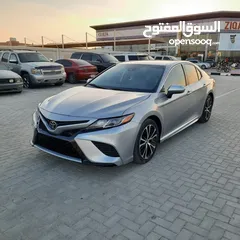  2 2020 TOYOTA CAMRY SE