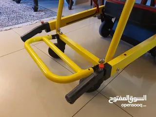  4 كرسي درج كهربائي متحرك