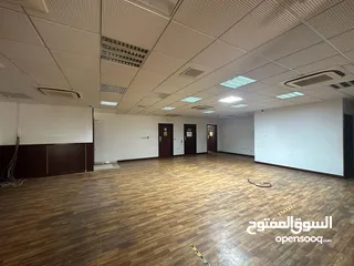  5 395 SQM Spacious Ghala Office for Rent