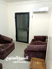  1 شقة استديو غرفتين للايجار - شارع الجامعة  اربد قرب فندق الجود تواصل مع  ابو عبدالله خلوي