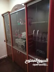  1 بوفيه غرفة ضيوف