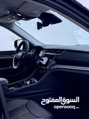  2 جيب كراند شيروكي 2023 7 راكب لمتد