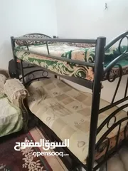  2 تخت حديد طابقين تفصيل وحديد ثقيل70دينار