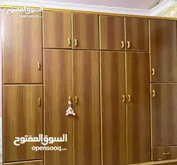  1 للبيع غرفة نوم تتكون من  ( خزانة - مكتب - سريرين)