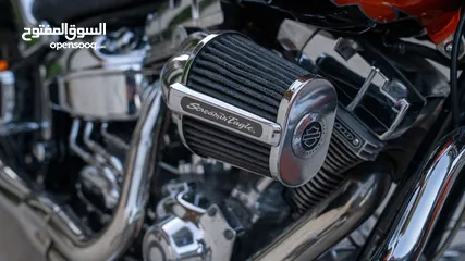 3 HARLEY DAVIDSON BREAKOUT CVO