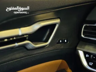  19 كيا سبورتاج هايبرد 2023 - فل كامل مع بانوراما - غرفة مميزه - عداد قليل اصلي - إمكانية التقسيط.