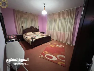  17 شقة استثمارية مفروشة للبيع في الدوار السابع قرب كوزمو طابق ثاني 121م بسعر مغري