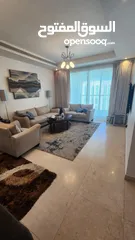  7 شقه سكنية للبيع في مسقط جراند مول مبنى 8 مساحة كبيره مؤثثة ومكيفه فاخره