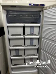  2 فريزر حجم كبير للبيع
