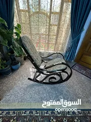  1 للبيع كرسي هزاز