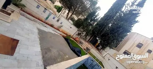 24 فيلا في أرقى واجمل مناطق عبدون اعلان رقم (V23)