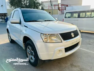  2 DHS 15,500/= SUZUKI VITARA 4X4 2011 GCC - AUTO - بحالة ممتازة جداً - خليجي