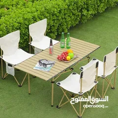  4 طقم طاولة المنيوم قابل للطي مع اربع كراسي خفيف الوزن متين طي سريع مناسب للتخييم حقيبة تخزين عملية