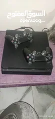  1 ps4 مع قبضتين وسيديgta 5