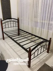  1 Single bed for sale with brand new condition mattress