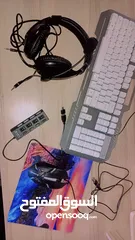  6 كيبورد وماوس مضيء RGB  + ماوس باد+ سماعة راس مع مايك + وصلة USB HUB + وصلة otg
