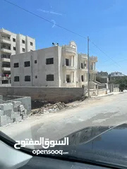 5 فيلا بمساحة 1000 متر مربع اربد / ايدون تم عرضها للبيع بالمزاد العلني